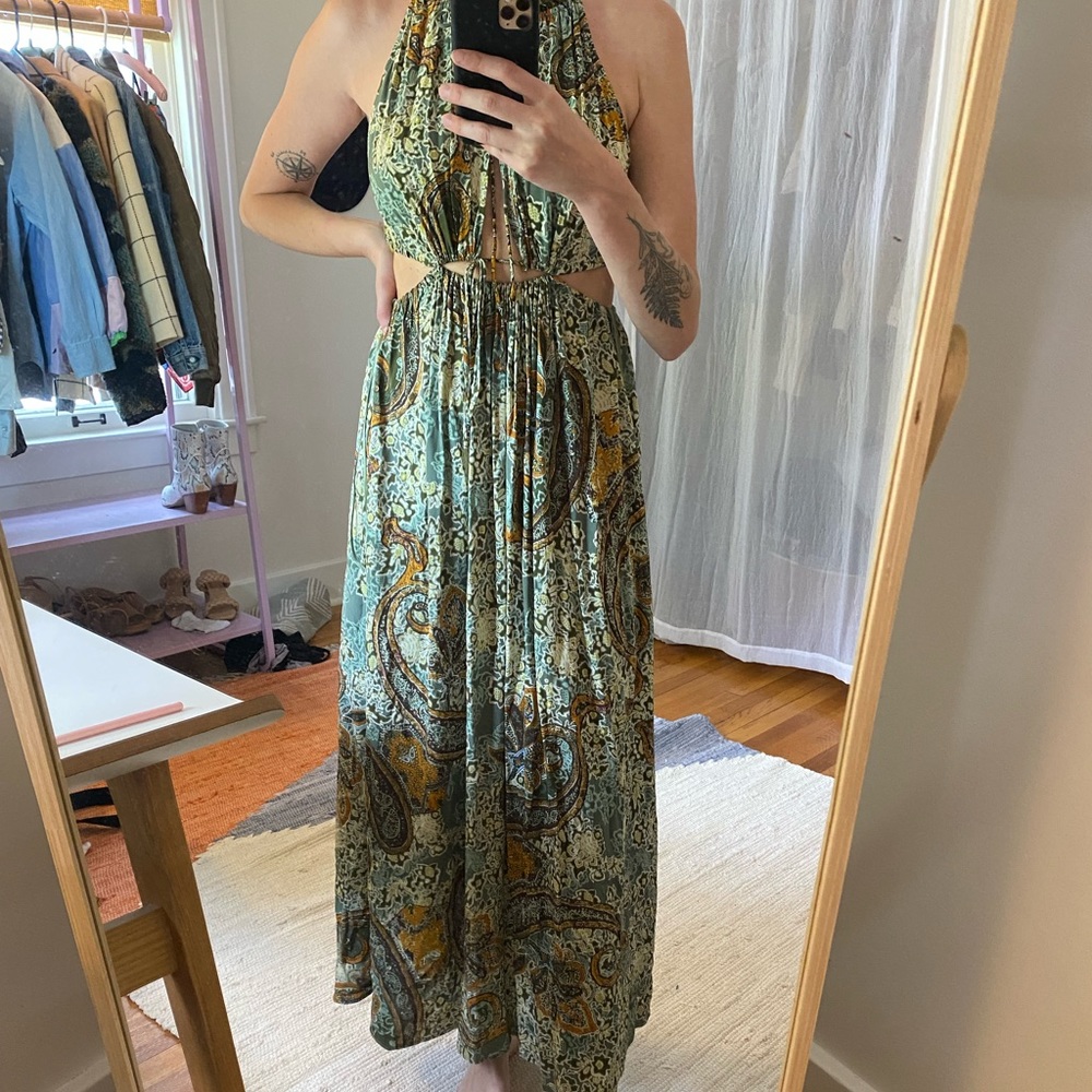 Zara Cut Out MIDI